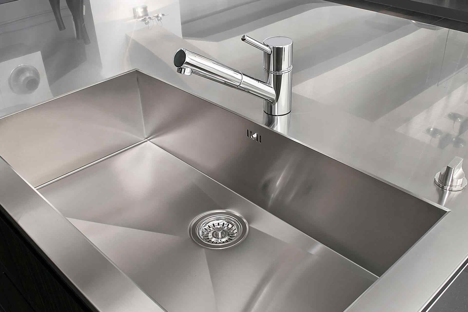 About Us - Zenith Contracting